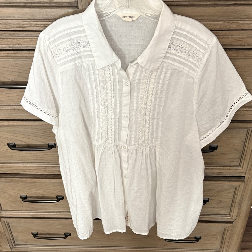 Lucky Brand White Lace Detail Blouse